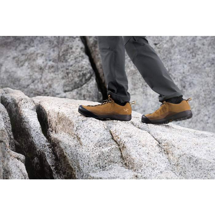 Arc teryx Konseal FL 2 Leather Men Weigh My Rack