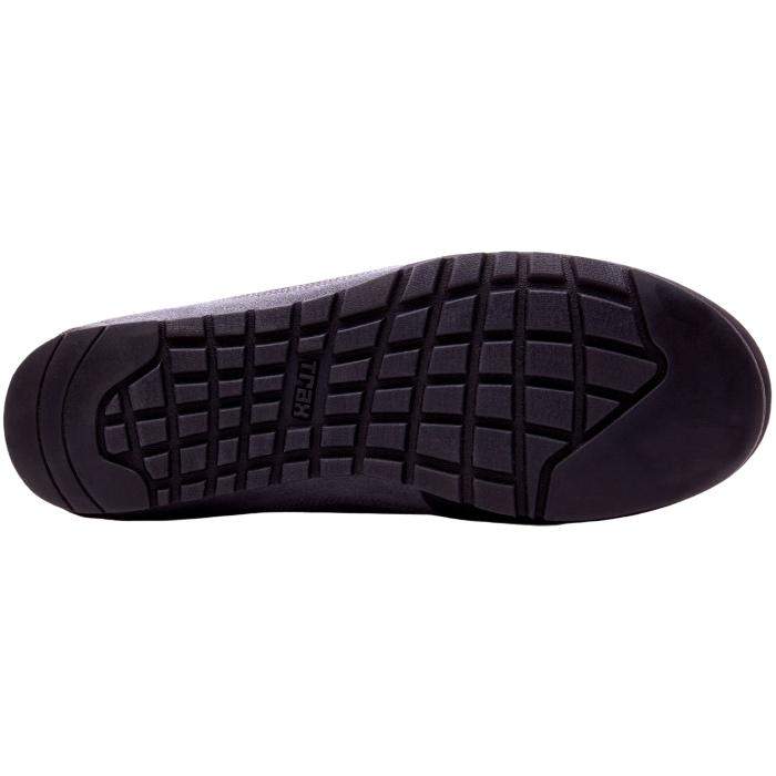 Evolv Zender Men Approach Shoe